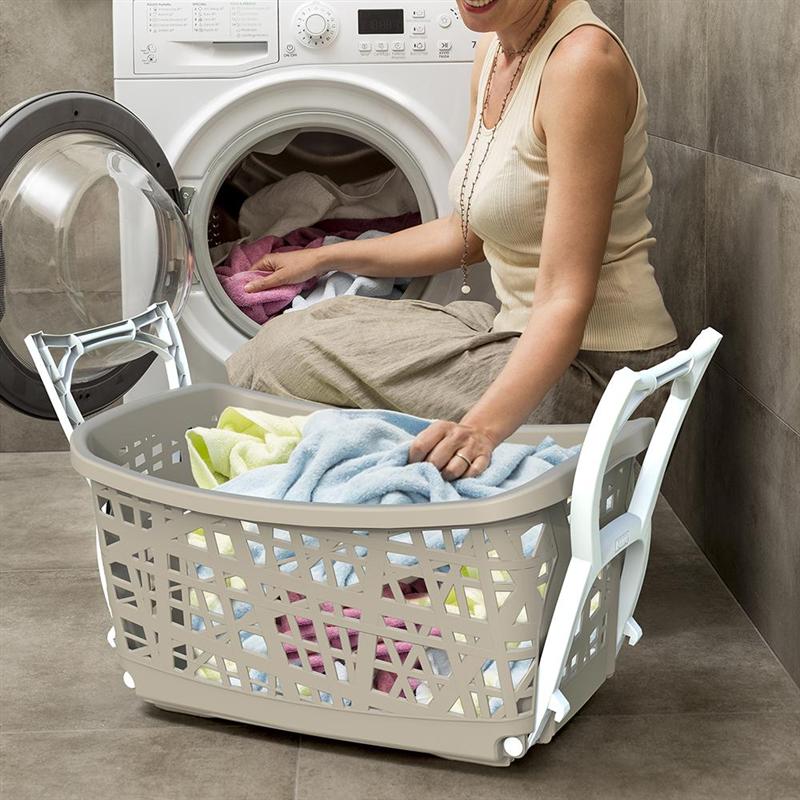 STAND UP LAUNDRY BASKET WITH LEGS